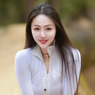 Daniella X.