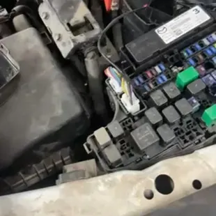 Banter is here for all your service needs! Even those hard to find electrical issues.