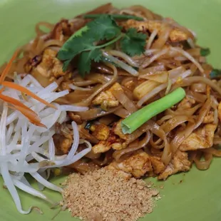 N3 Pad thai