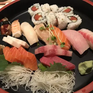 Sushi and Sashimi Deluxe Combo