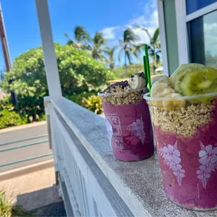 Large DA Kine Bowl and Pupukea Bowl