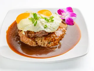 Shorefyre Beach Bar + Grill