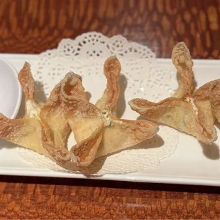 4 Crab Cheese Wonton