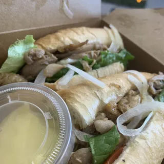 Pulled Chicken Banh Mi