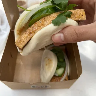 2 Piece Spicy Citrus Tofu Bao