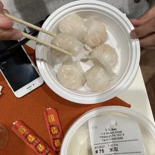 8. Steamed Crystal Shrimp Dumpling