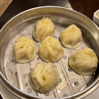 Handmade Pork Soup Dumpling (6pcs)