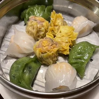 Spinach & Shrimp Dumplings (6pcs)
