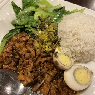 Taiwan Style Mince Pork Over Rice