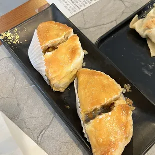 Curry chicken puff pastry