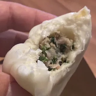 Steamed Chicken Bao (3)