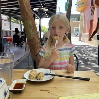 Steamed Whole Shrimp Shumai (4)
