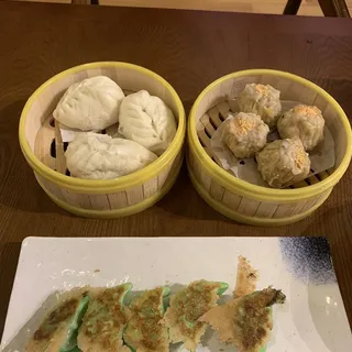 Pan Fried Seafood Pot Stickers (5)