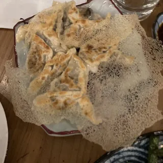 Pan Fried Vegetarian Pot Stickers (5)