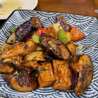 Mama Eggplant & Tofu