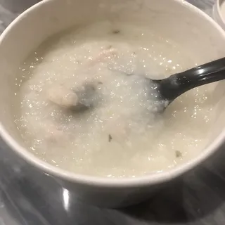 B9 Porridge with Preserved Egg and Lean Meat