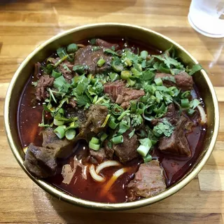 D1 Braised Beef Noodles