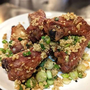 Garlic spare rib | IG: asianadventuretime