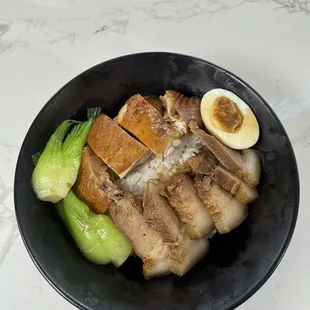ramen and noodles, food