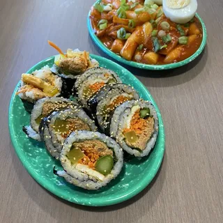 A3. Spicy Tuna Kimbap