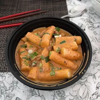 B2. Rose Tteokbokki