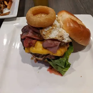 Bar 3 Burger