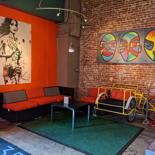 Loungey area