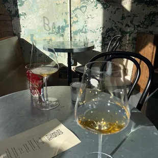 I love when orange wine is on the menu. And love a good aesthetic!