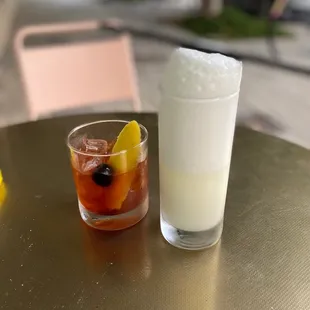 Old fashioned  Ramos gin fizz