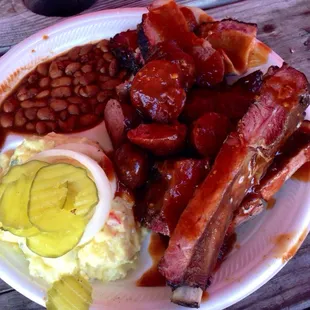 Can you say yummy???? Four meat platter...