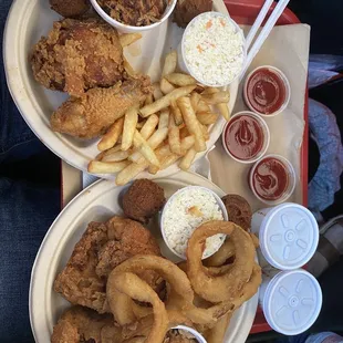 Bbq plate with fried chicken and onion rings!