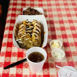 Loaded Potato - Brisket on the Side Kids Drink