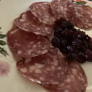 Sopresetta and cranberry appetizer