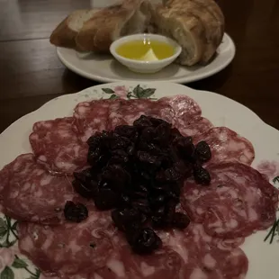 Limited menu of bar snacks - yummy fresh bread