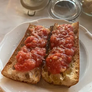 Pan Con Tomate