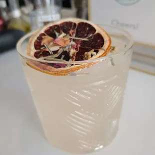 Bartenders Choice: Gin.  Their take on a grapefruit corpse reviver