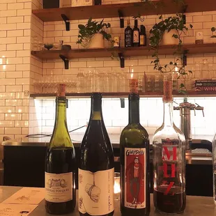 Old and New World natural wines and vermouth