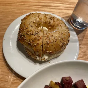 Everything bagel