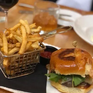 Charley Burger