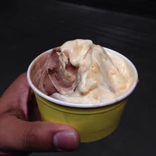 Gelato time: Caramel and Hazelnut