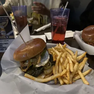 Green Chile Cheeseburger