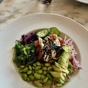 Ahi tuna bowl