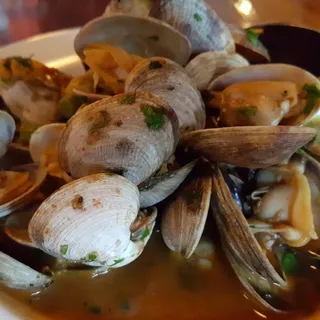 Vongole alla Marinara