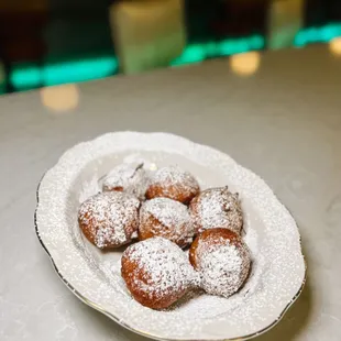 Zeppoles