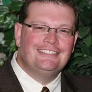 Robert E.
