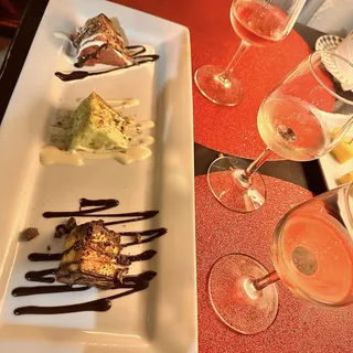 Red Velvet Cheesecake