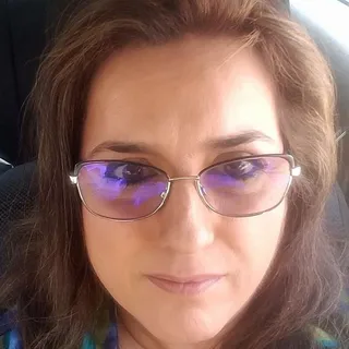 Inez C.