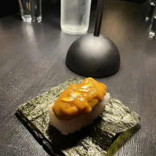 Uni Temaki