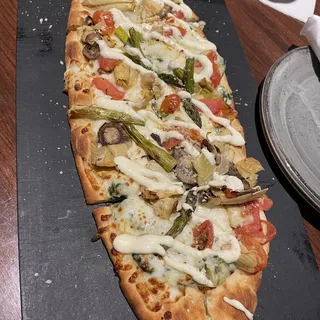 Truffle Mushroom & Asparagus Flatbread