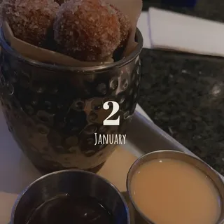 Cinnamon Donut Holes